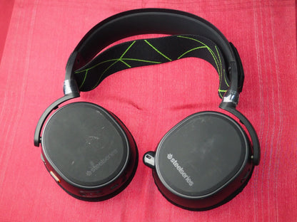 Steelseries Arctis Nova Old Usb Bluetooth Headset