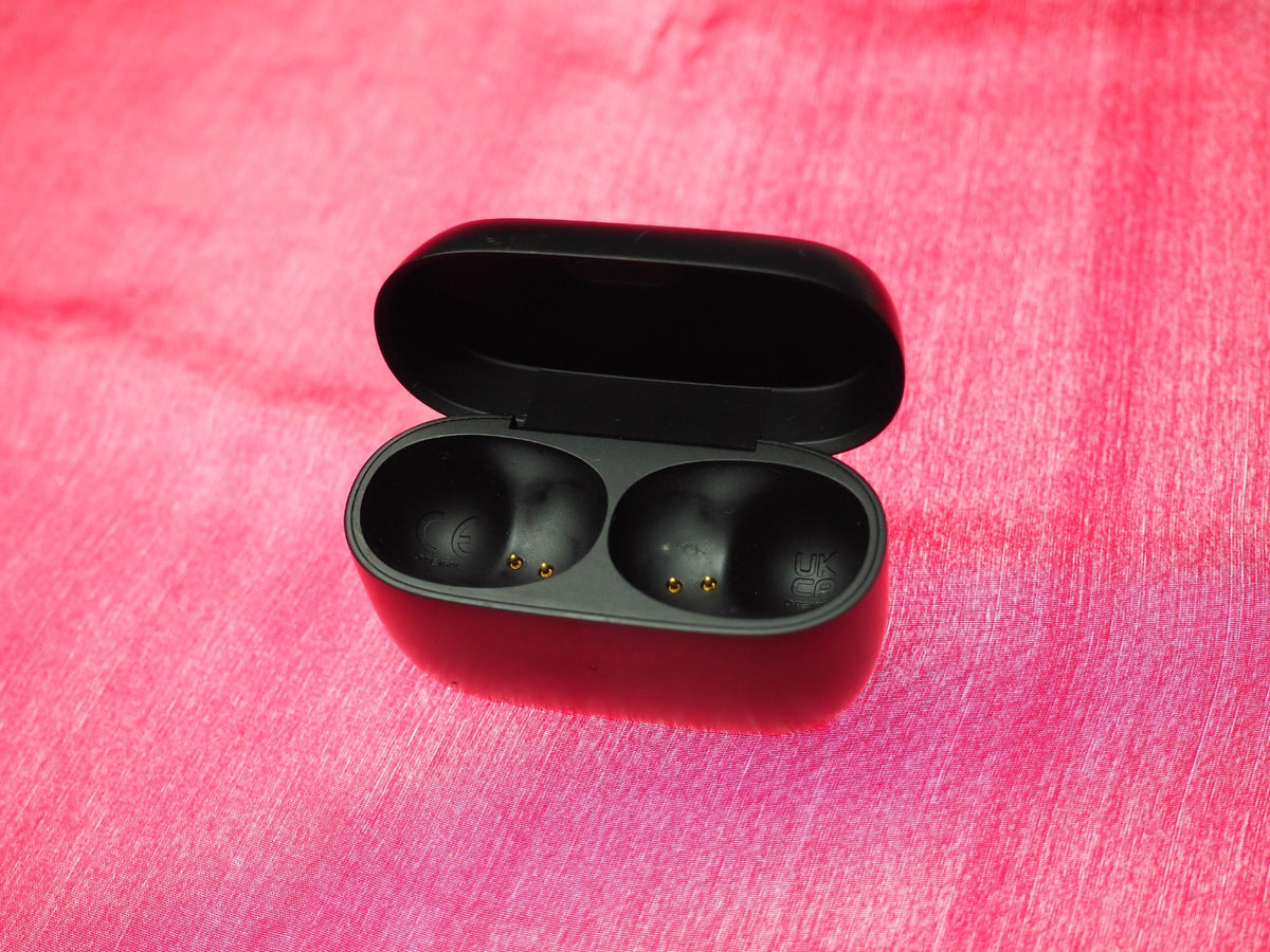 Jabra Elite 3 Active Genuine  Case Only & Working
