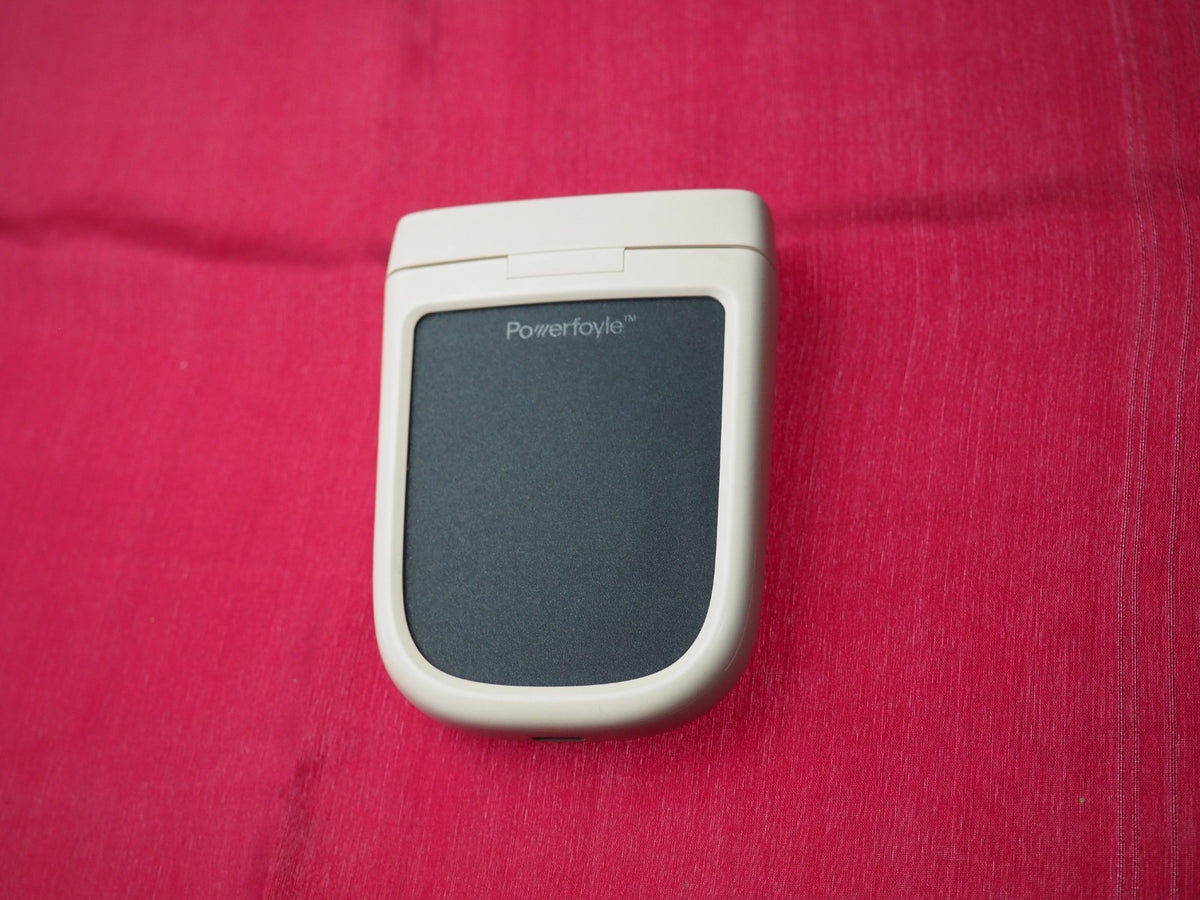 Urbanista Phoenix Charging Case Only & Working