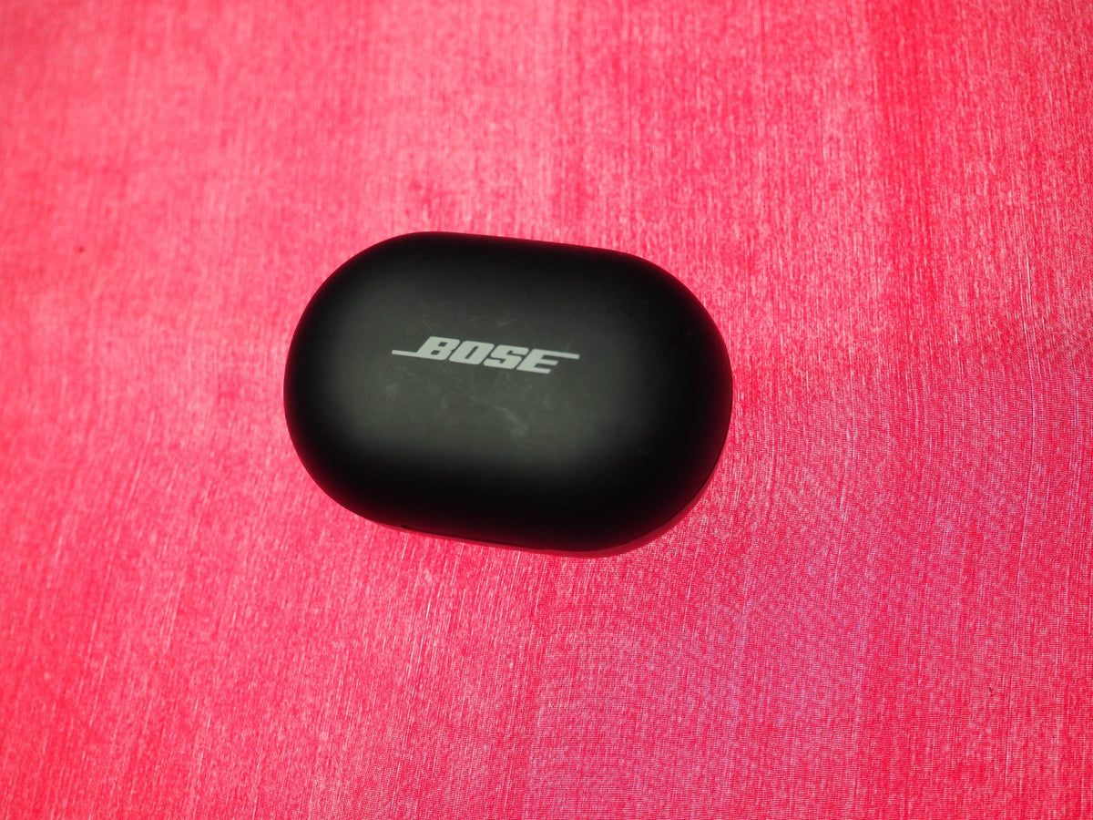 Genuine Bose Quietcomfort Charging Case Only & Working