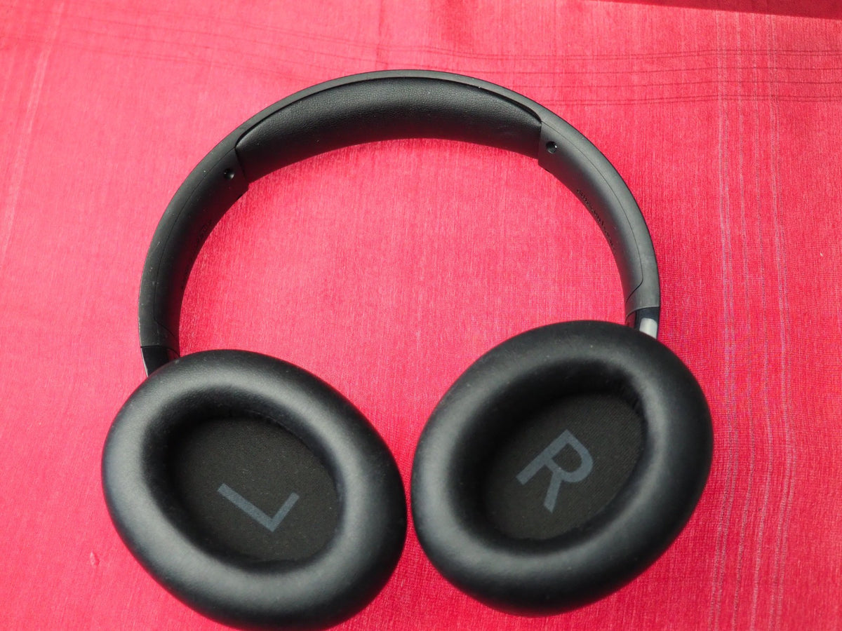 Amazon Basics Bluetooth Headphones
