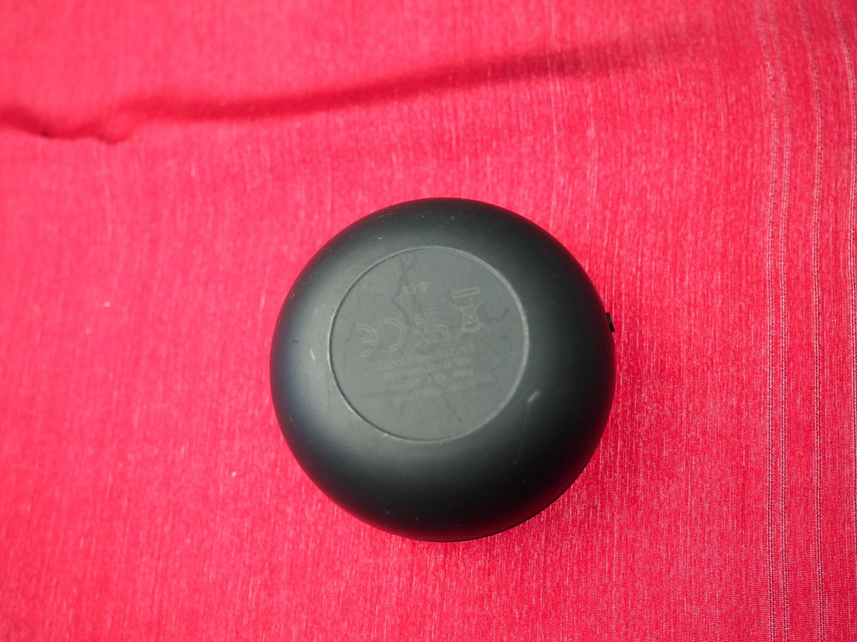 LG Tone UT900  Charging Case Only & Working