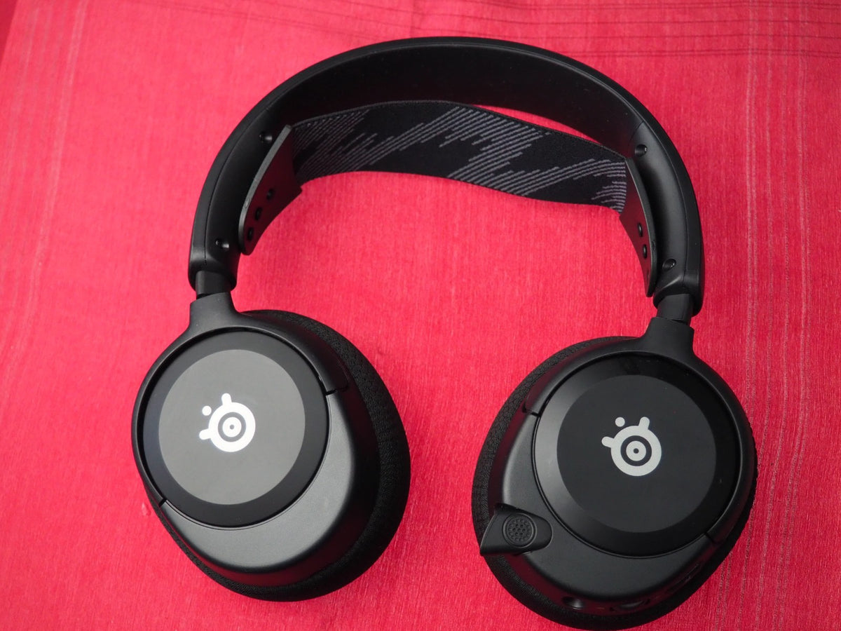 Steelseries Arctis Nova 1 BluetoothWired Headset