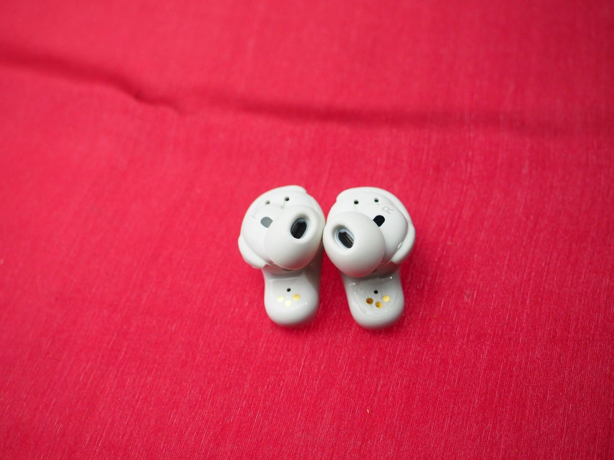 Bose Quietcomfort 2 ii Left Right Earbud Only Right Works