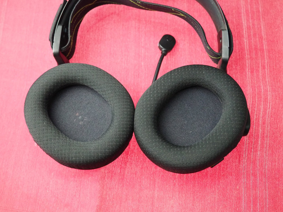 Steelseries Arctis Nova Old Usb Bluetooth Headset