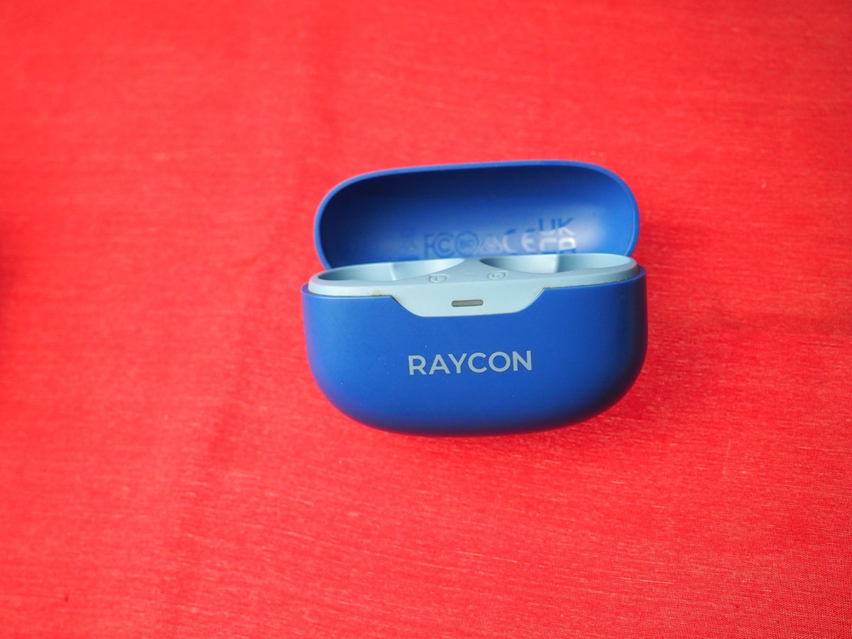 Raycon Everyday Buds Case only & Working